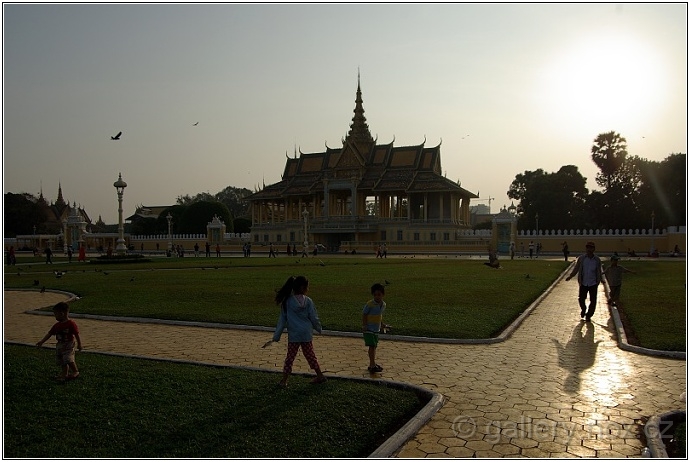 s_IMGP1509.jpg - Kambodža (Cambodia) © Marian Golis (2014)